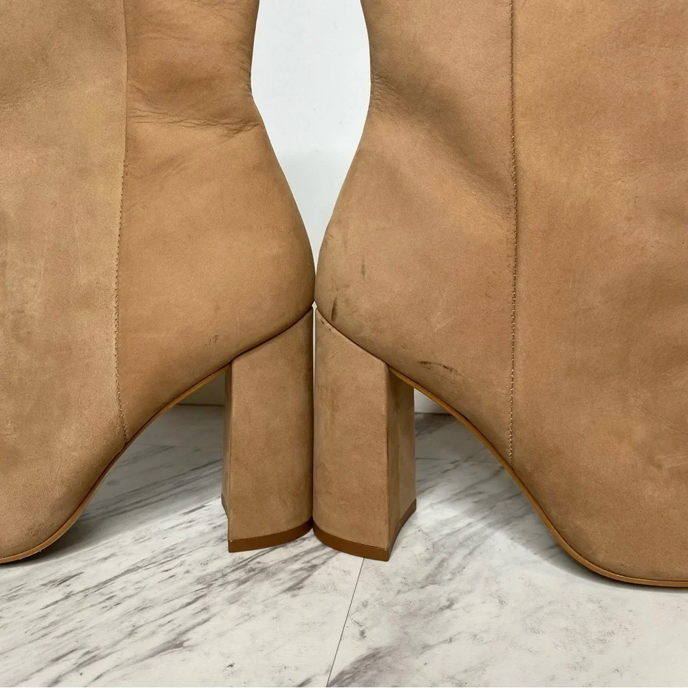 Steve Madden Lourde Tan Nubuck Bootie 8M